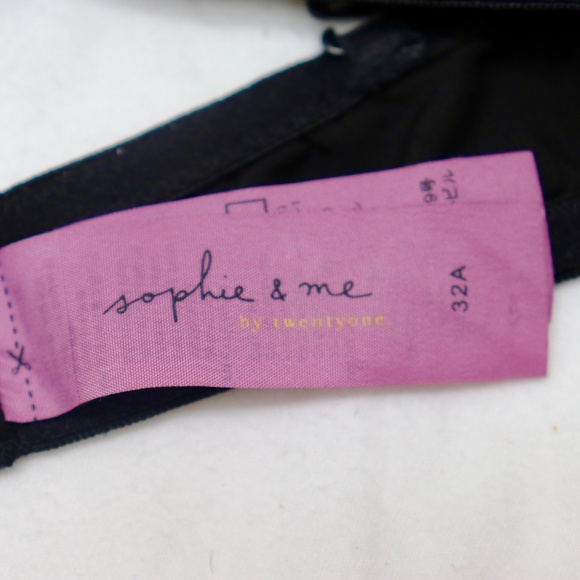 Sophie & me 32A Black Bra Thick Straps | Strapless - Picture 6 of 8